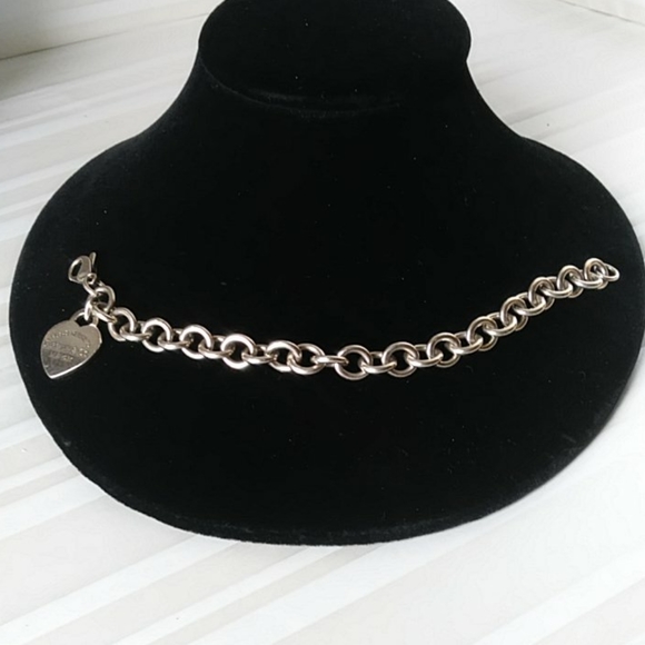 RETURN TO TIFFANY STERLING SILVER BRACLETT - Picture 4 of 5
